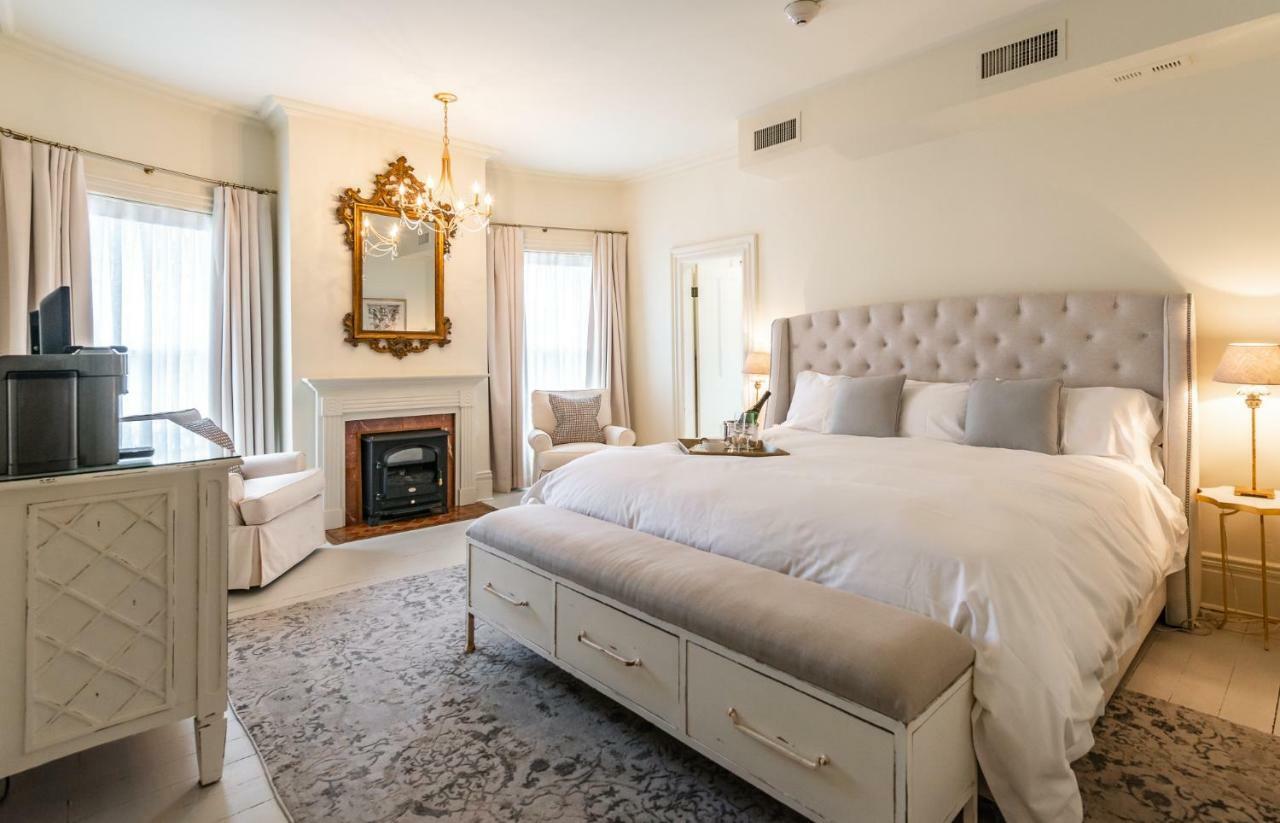 Lakewinds Country Manor Bed & Breakfast Niagara-on-the-Lake Bagian luar foto