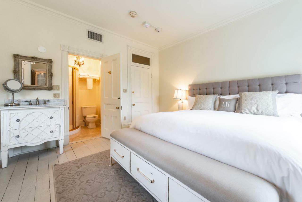 Lakewinds Country Manor Bed & Breakfast Niagara-on-the-Lake Bagian luar foto