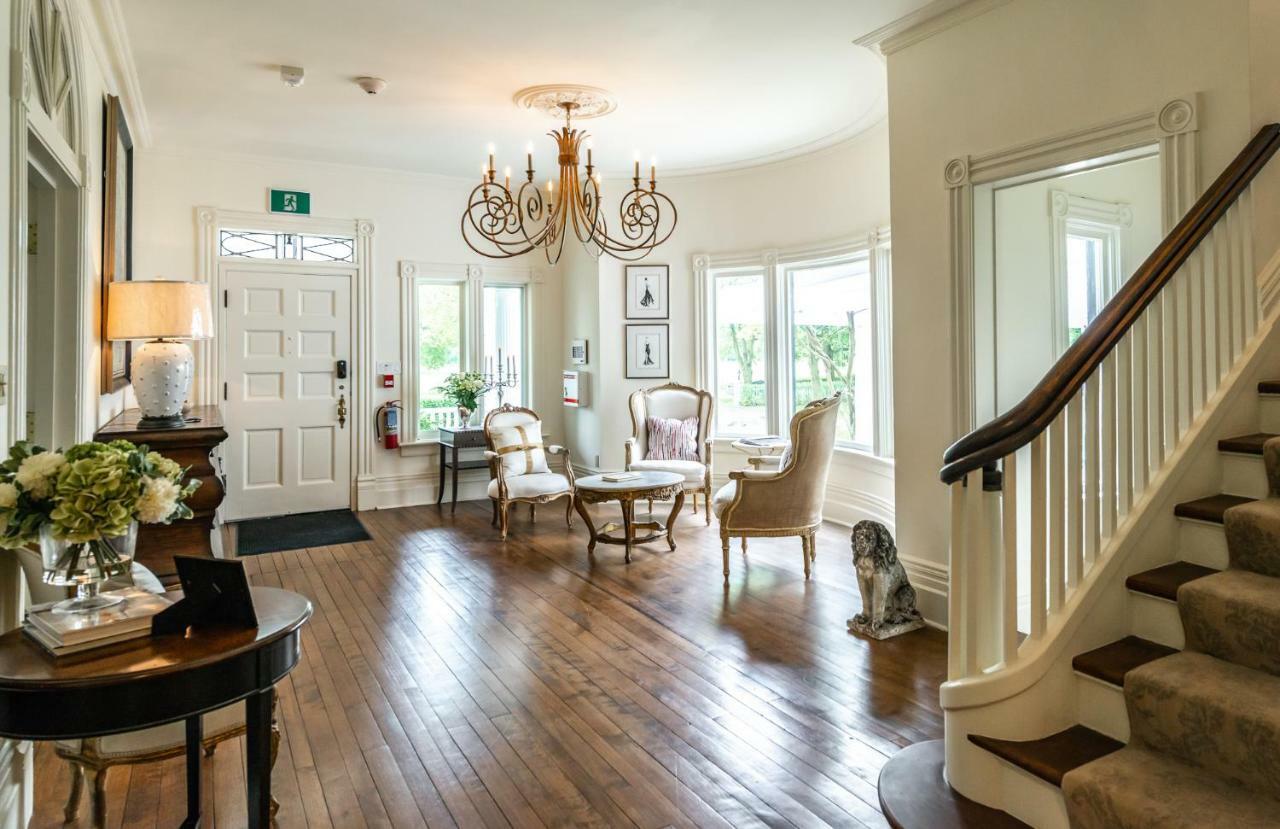 Lakewinds Country Manor Bed & Breakfast Niagara-on-the-Lake Bagian luar foto